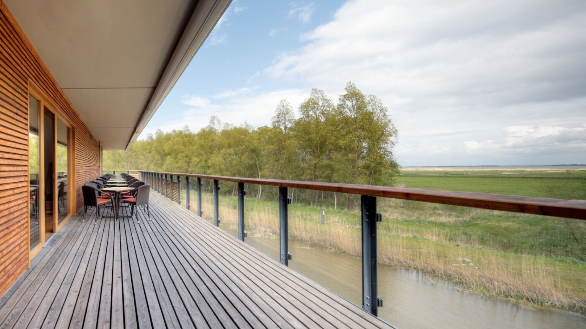 Terrasse mit Blick auf Saaler Bodden