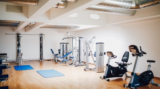 Fitnessraum komplett