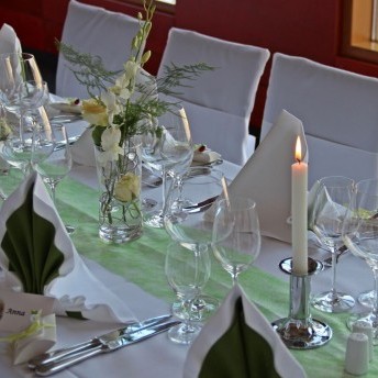 Fest Tafel mit Kerze